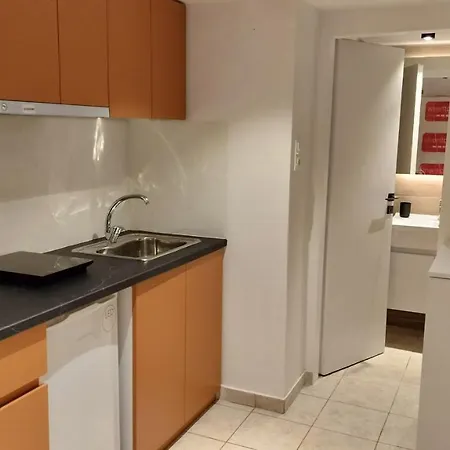 Daire Exarchia Twin Maisonettes